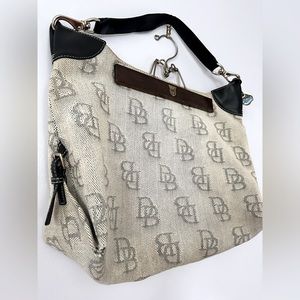 Gorgeous, sturdy D&B shoulder bag/tote perfect for work available